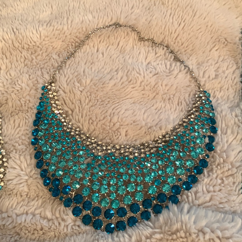 Turquoise’s & Teal Rhinestone Necklace Earrings & Braclet